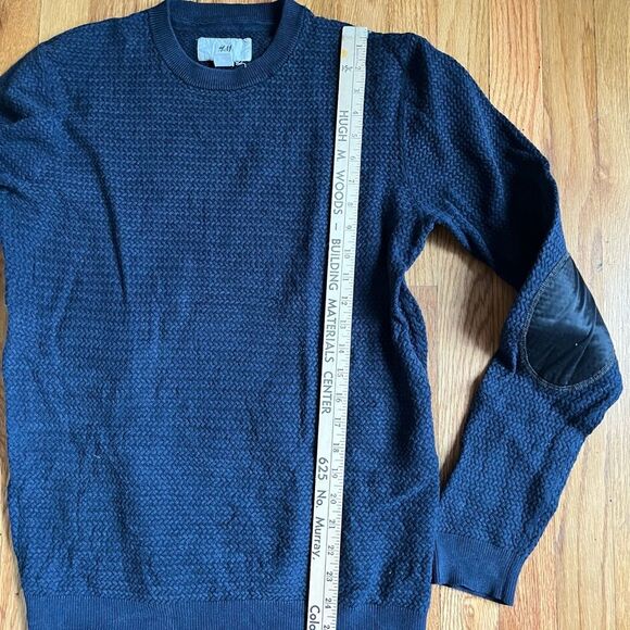 H&M Blue Crewneck Sweater Knitted Classic - Picture 5 of 7